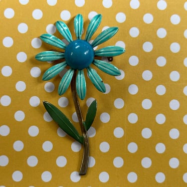 vintage daisy brooch 1960s turquoise enamel flower pin 