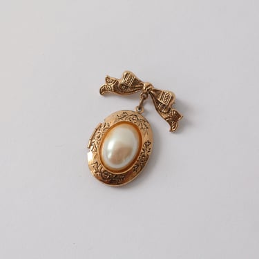 Vintage Pearl Locket Brooch