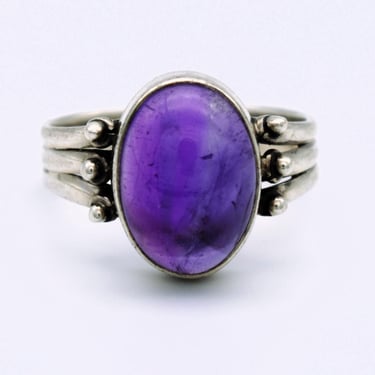 70's oval amethyst 925 silver size 8.5 rocker ring, beaded sterling purple cab hippie solitaire 