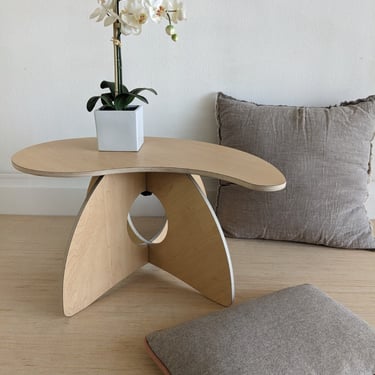 Japandi Yin Coffee Table Scandinavian Furniture Wood Maple Furniture Side Table Yin Yang bench  Modern Living Room Furniture Unique Wood 