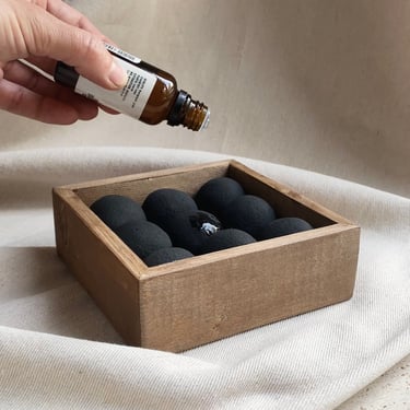 ARÖMA - concrete essential oils diffuser | handmade wood box | concrete table decor | concrete diffuser | concrete beads oils diffuser 