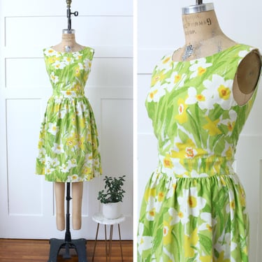 vintage floral daffodil dress • handmade cotton sheets sundress 1960s Vera style print 