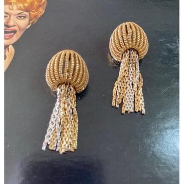 1950s novelty earrings clip on gold and silver novelty mushroom tassel jewelry 