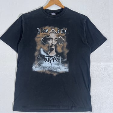 Vintage 1990's Tupac To Live & Die T-Shirt Sz. 2XL