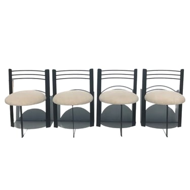 Mid century postmodern 4 steel three legged dining chairs boucle.Memphis design 1980s 