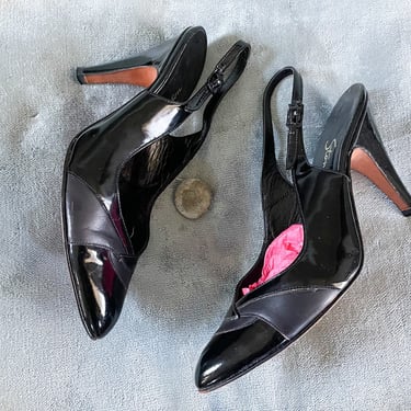 Vintage 1950’s black patent leather slingbacks | Stanley Philipson sling black heels, tiny ladies shoes marked 5B 