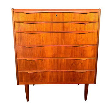 Vintage Danish Mid Century Modern Teak Chest of Drawers Dresser 