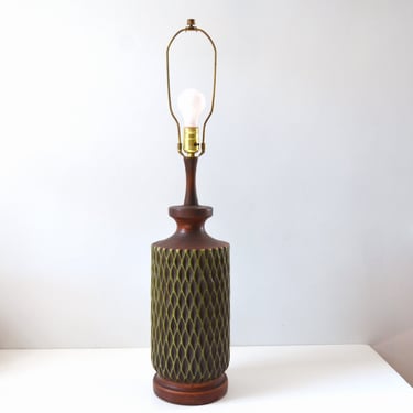 Mid-Century Modern Table Lamp with Textured Surface in Green and Brown Faux Wood Glazing, circa 1960s 