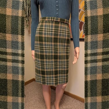 Vintage 1960s Olive & Blue Plaid Wool Knee Length Straight Pencil Skirt / 50s 60s Secretary Winter Mad Men Preppy Academia 