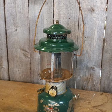 Vintage Coleman 220E Lantern 6.5"x 15"