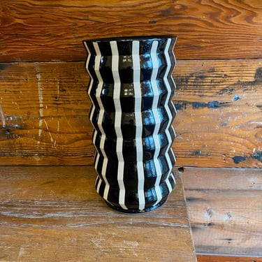 Vase - Black Accordian Stripe 