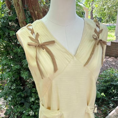 1930s Pastel Yellow Summer Day Dress 