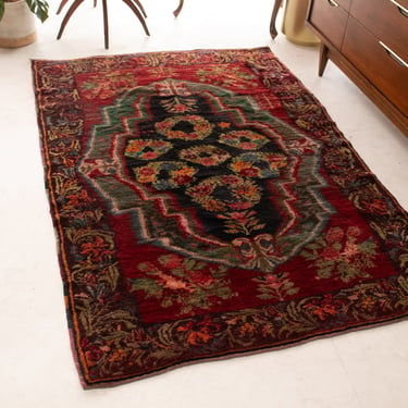 Hand Knotted Red Decorative Wool Rug