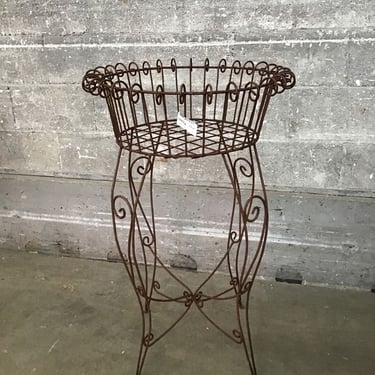 Fabulous Steel Plant Stand (Seattle)