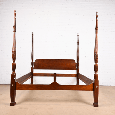 Baker Furniture Style Georgian Carved Mahogany King Size Poster Bed