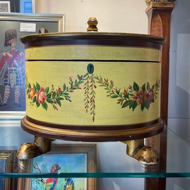 Large painted wood box 14W10D12T