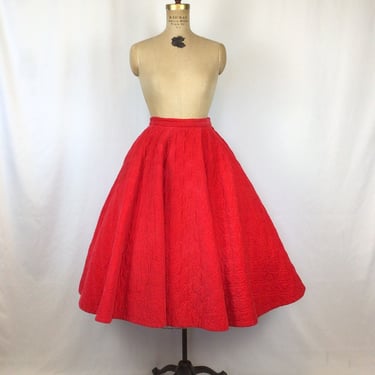 Vintage 50s skirt | Vintage red quilted circle skirt | 1950s Chumley Sportswear full skirt 