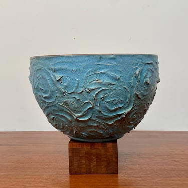 Large Vintage Stoneware Bowl by Victoria Littlejohn 