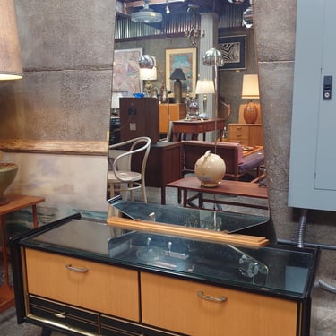 Mid-Century Modern 1950's Vanity With Mirror & Lacquer Finish 