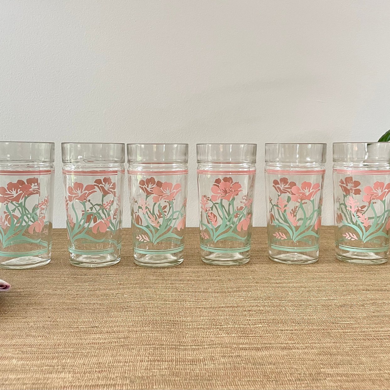 dartington glass wine glasses Vintage Dartington Crystal | Frank Thrower design