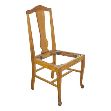 Vintage Traditional Tiger Oak Dining Room Chair
