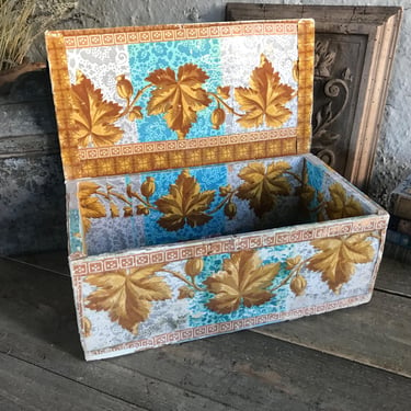 French Wallpaper Box, Antique Wallpaper Covered Box, Sewing Box, Boudoir Jewelry Box, Sewing 