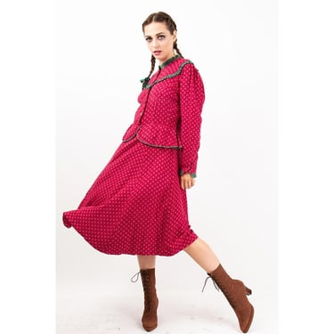 1940s dress / Vintage Edwardian cotton calico print fabric / Peplum waist /  Tyrolean buttons / M 