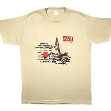 Vintage 1980 Hobie Division V Championships Alcova Lake Wyoming Sail Racing Graphic T-Shirt Size Large 