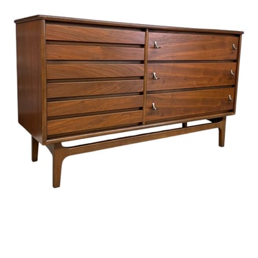 Free shipping within continental US - Vintage Mid Century Modern Solid Walnut 6-Drawer Dresser Dovetailed Drawers by Stanley Furniture 