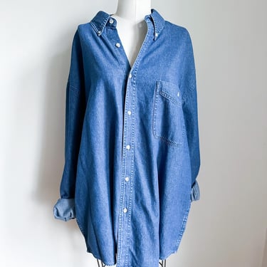 Vintage 1990s Wrangler Denim Button Down Shirt / men's XL 