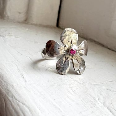 Forget Me Not Ring with Ruby in Sterling Silver 
