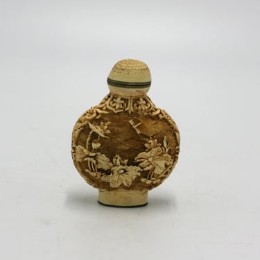 vintage carved snuff jar 