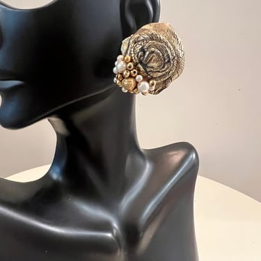 Vintage 80s glam round earrings faux pearls bronze tone pierced 