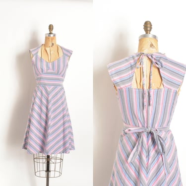 Vintage 1970s Dress / 70s Open Back Striped Cotton Sundress / Gray Pink ( XS S ) 