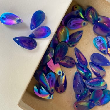 Vintage 15 Iridescent Blue Acrylic Tear Drop Cabochons, Flat Back Plastic Sew On Gems, Faceted Bead Sewing Embellishment, Costume, Bling 