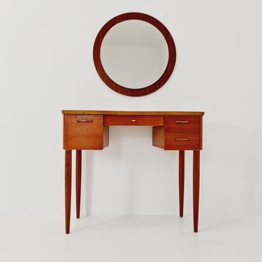 Mid Century Modern Danish teak vanity table make up table with round wall mirror by Fröseke for AB nybrofabriken, 1960s 