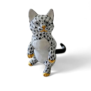 Herend cat figurine in black fishnet. Made in Hungary, a cute kitty / kitten standing 3 1/4