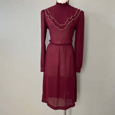 1960s Vintage Maroon Christmas Poinsettia Plum Retro Dress w/Gold Trim med/large 