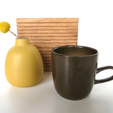 Vintage Heath Ceramics Studio Mug in Brownstone, Edith Heath Coffee Cups, Modernist Ceramics From Saulsalito 