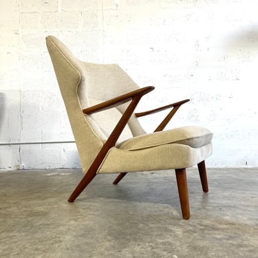Kurt Olsen 221 for Slagelse Mobelvaerk Lounge Wingback Danish Modern Chair 