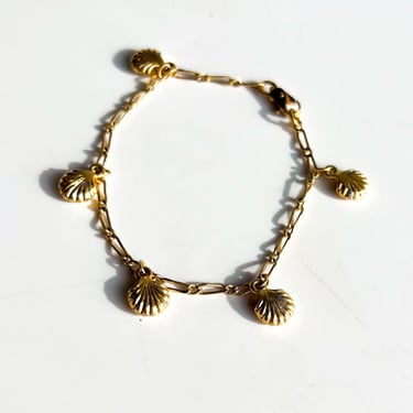 Vintage Dainty Shells Bracelet