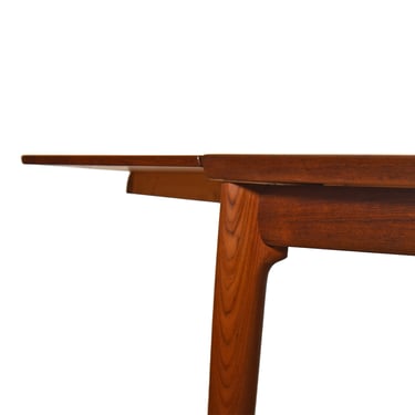 Grete Jalk 48″ Tapered Top Danish Modern Teak Expanding Dining Table