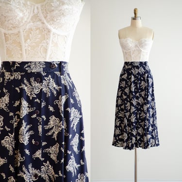 cute cottagecore skirt 90s vintage navy floral vase pattern midi skirt 