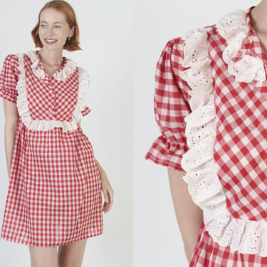 70s Red Gingham Dress Americana, Summer Picnic Dancing Outfit, Cut Out White Lace Eyelet Trim 