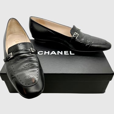 Y2K CHANEL LOAFERS | Women's Pointed Loafers | Italian Leather Shoes | Designer Shoes | Made in Italy | Women's size 7.5 