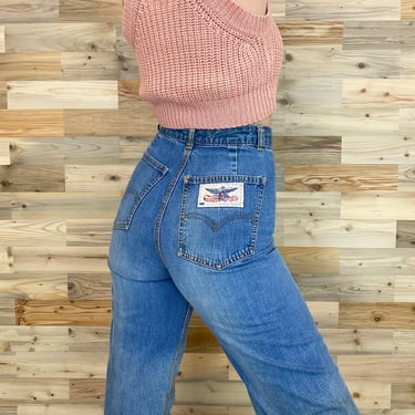 70's Levi's High Rise Wide Bell Vintage Jeans / Size 25 