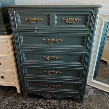 Fabulous Green 5 Drawer Dresser