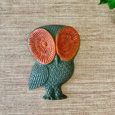 Vintage Owl Wall Plaque - Green and Orange 