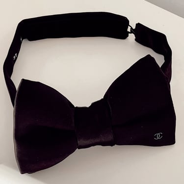 Vintage CHANEL CC Logo Black Silk Bow Tie Necktie 