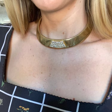 80s Sleek Gold Rhinestone Pave Omega Collar Necklace